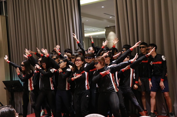 圖片標題:03 台東大會師晚會學員熱情表演