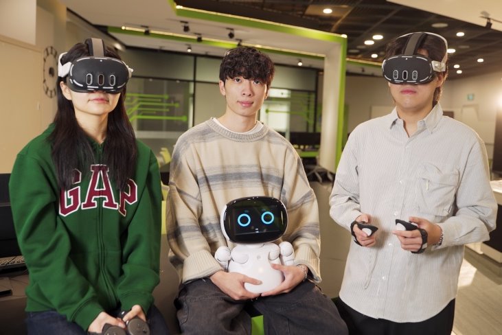 圖片標題:圖三、攜手輝達（NVIDIA）成立「智慧創新AI學習中心」