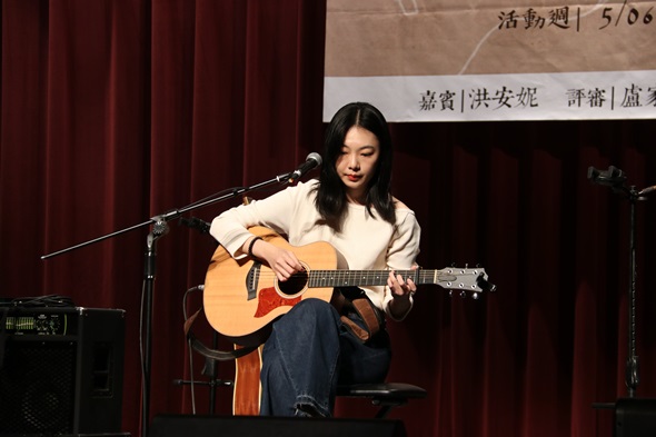 圖片標題:嘉賓洪安妮表演-min