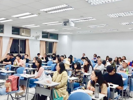 圖片標題:02 觀影民眾投入會後座談