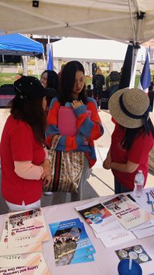 圖片標題:向查普曼大學的學生介紹東吳大學 (Copy)