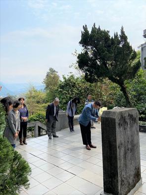 圖片標題:02 (Copy)