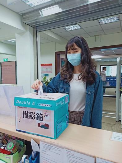 圖片標題:04 (Copy)