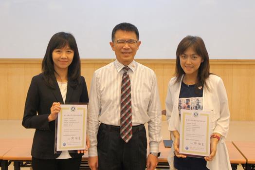 圖片標題:課程通過教師與校長合影 (Copy)