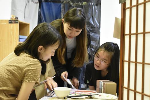 圖片標題:學生齊心協力解謎02 (Copy)