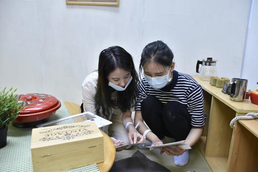 圖片標題:學生齊心協力解謎04  (Copy)