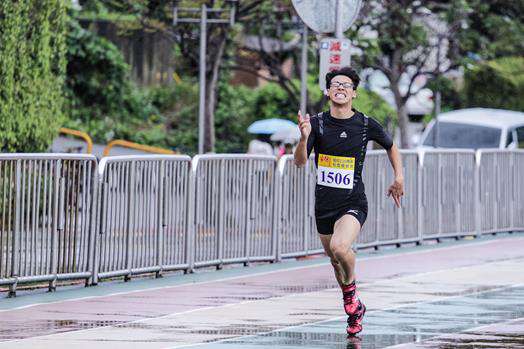 圖片標題:ad06e12f5e7e356e7884adf56f5783bcb7e42605