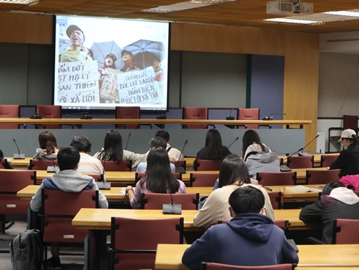 圖片標題:01電影於國際會議廳放映