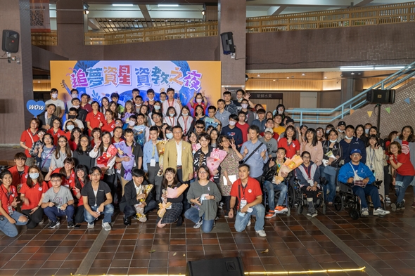 圖片標題:06 資教之夜圓滿落幕大合照_已裁