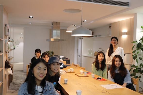 圖片標題:10合照