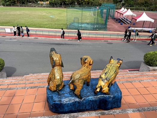 圖片標題:01藝術品背面