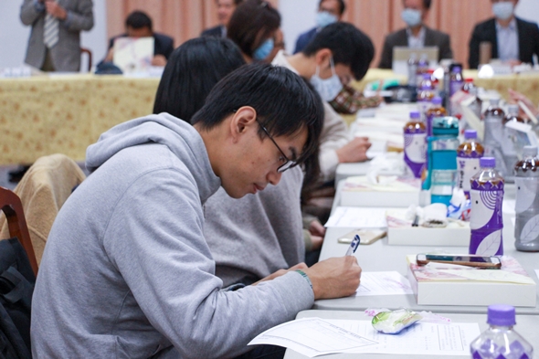 圖片標題:06 餐會尾聲給予意見