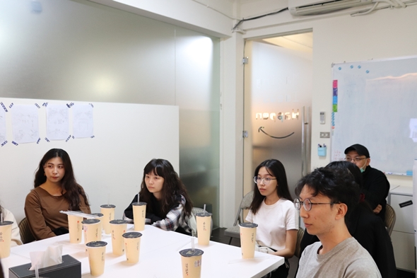 圖片標題:04 同學認真聽講