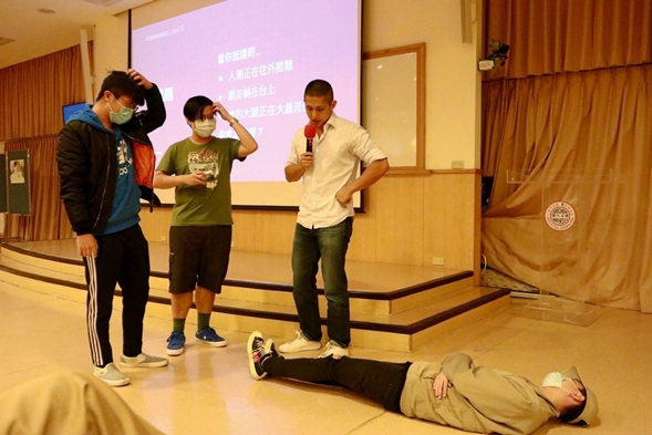 圖片標題:05 與現場聽眾模擬應對意外事故