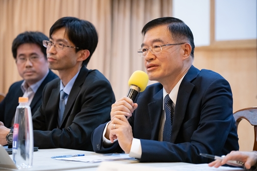 圖片標題:06 包宗和教授發表看法