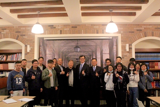 圖片標題:05大合照