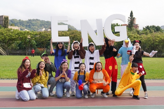 圖片標題:04 英文系繞場創意無限