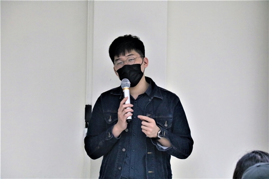 圖片標題:01樂擎老師調侃自己姓名被念錯