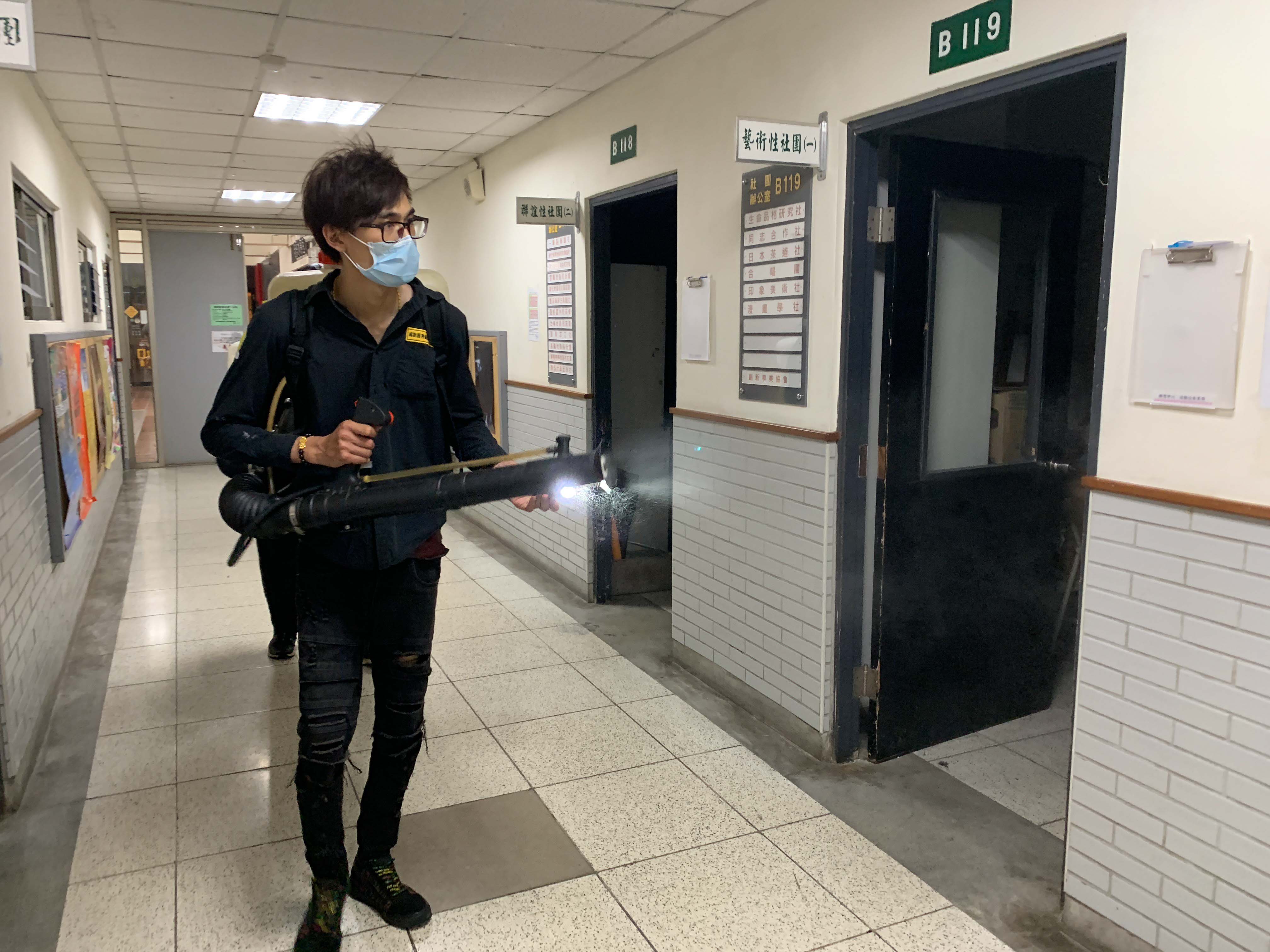 圖片標題:圖二、東吳大學已在515、516分別完成城中校區和外雙溪校區的大規模消毒工作