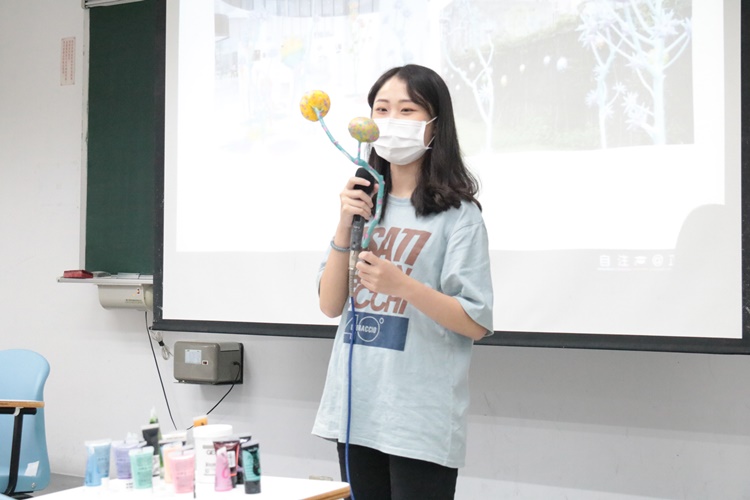 圖片標題:05同學分享自身作品(2)