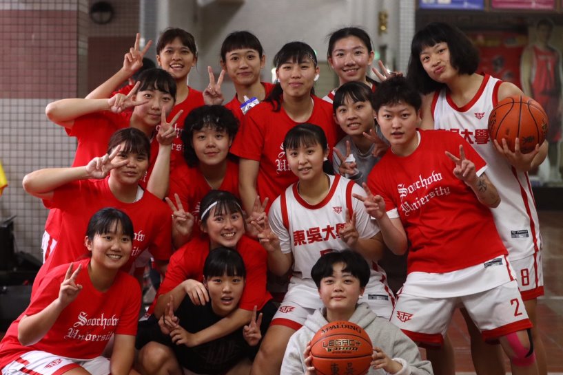 東吳女籃挺進冠軍賽00