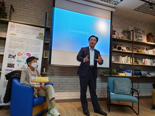 圖片標題:李明政講座 (1)