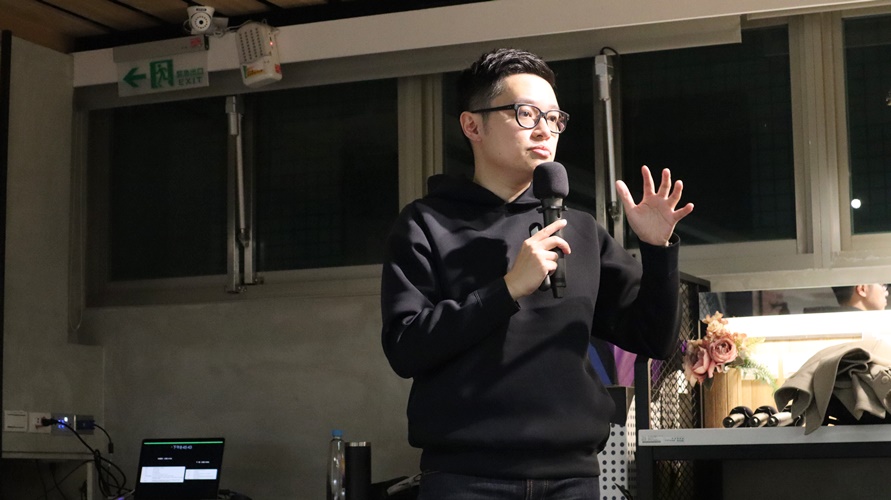 圖片標題:05 丁展譽回答同學提問