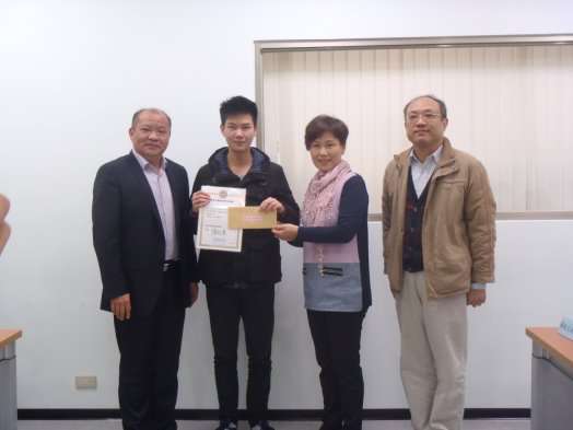 圖片標題:9fa2283bf612a1846412fea678b3f62559badae5