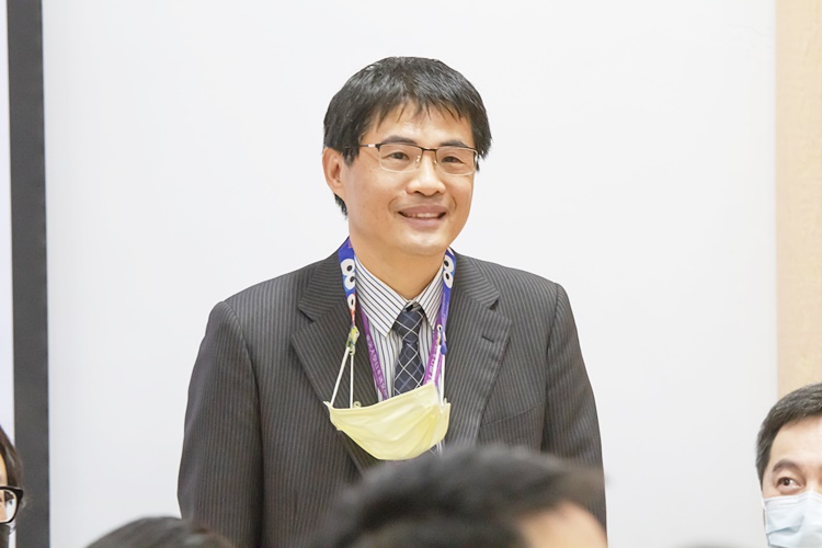 圖片標題:羅濟立主任