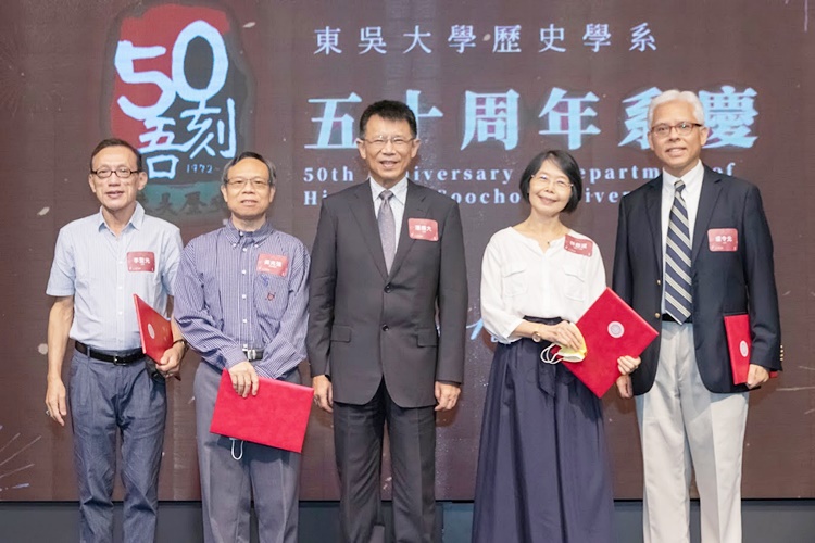 圖片標題:07歷屆系主任