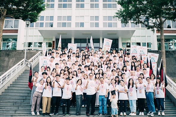 圖片標題:第1哩服務員大合照