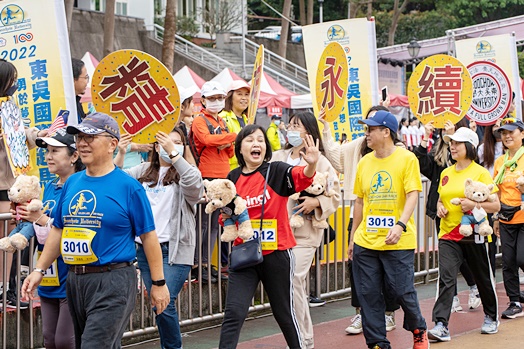 圖片標題:04 校友熱情投入活動