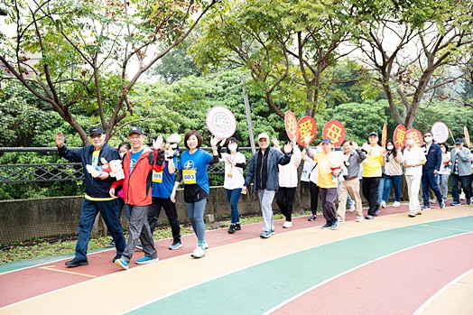 圖片標題:06 大手牽小手活動過程