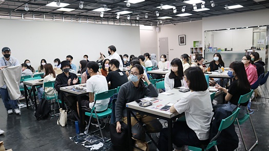 圖片標題:05 講座台下畫面