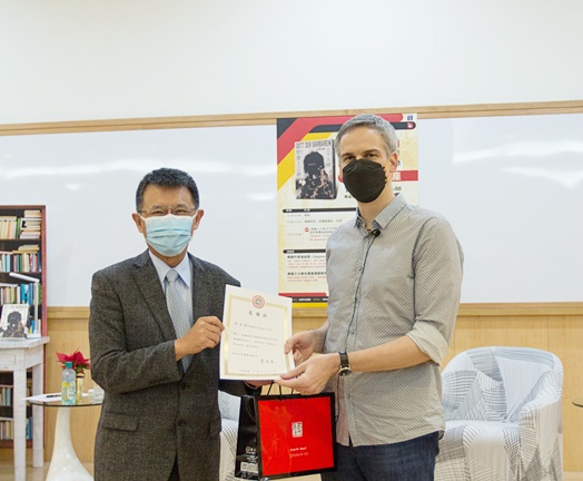 圖片標題:01大裁