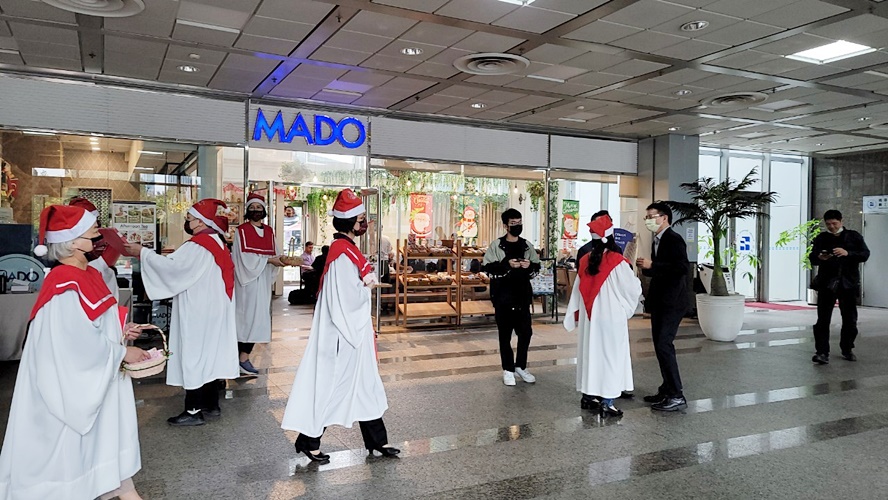 圖片標題:LINE_ALBUM_1111130南軟聖誕點燈_221209_0