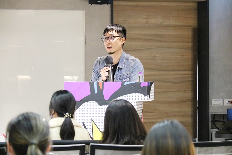 圖片標題:3陳躍講師回覆同學提問