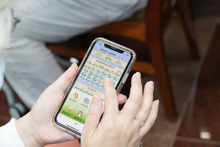 圖片標題:5 小圖繼續指引同學在第二專長中的課程