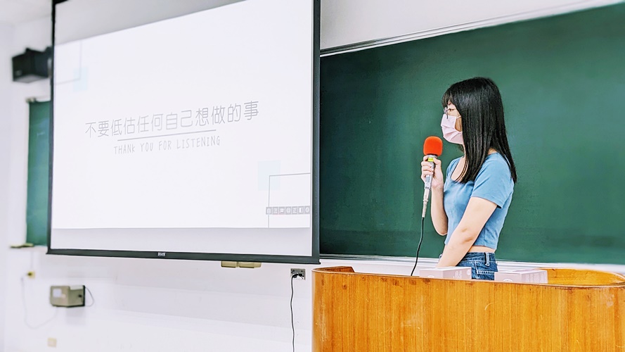 圖片標題:圖二：黃信琦同學勉勵學弟妹，永遠都不要低估自己想做的事