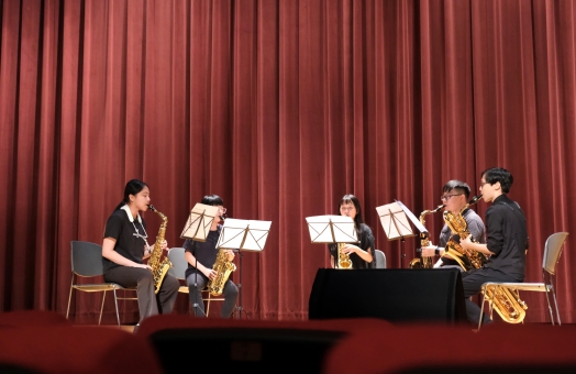 圖片標題:08 東吳管樂社進行薩克斯風表演_batch