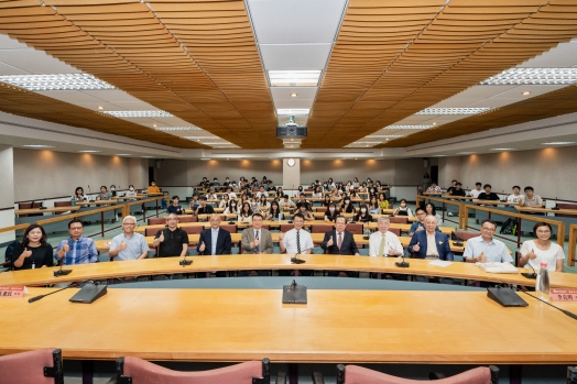 圖片標題:06 交流會大合照_batch