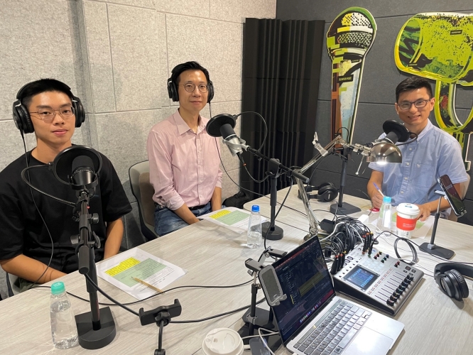 圖片標題:配圖-東吳大學林皓群與主持人、來賓合影_(2)_batch