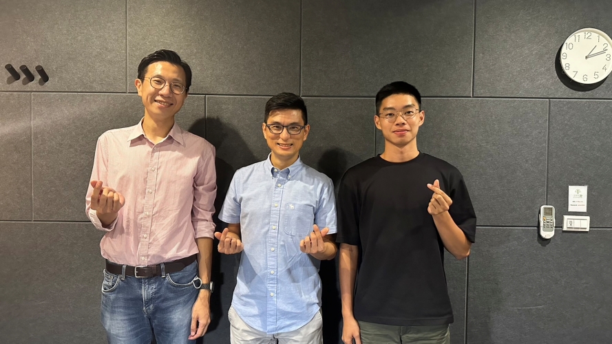 圖片標題:配圖-東吳大學林皓群與主持人、來賓合影_(1)_batch