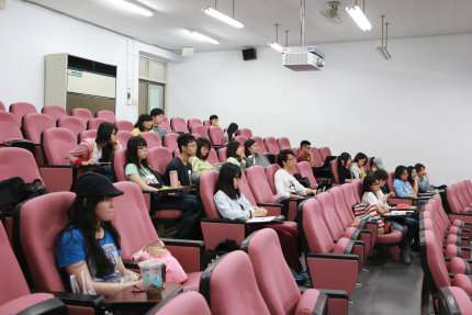 圖片標題:ef0998e706a49b2b4eed2efd10ff0aaae6dad7e4