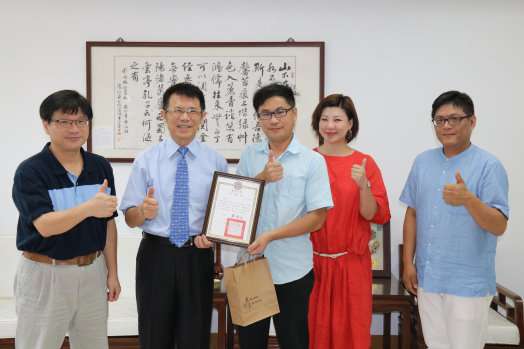 圖片標題:a910153204513f76f80b9876087e5965ef33fca4