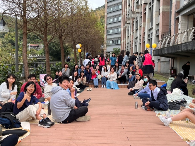 圖片標題:參與師生合影