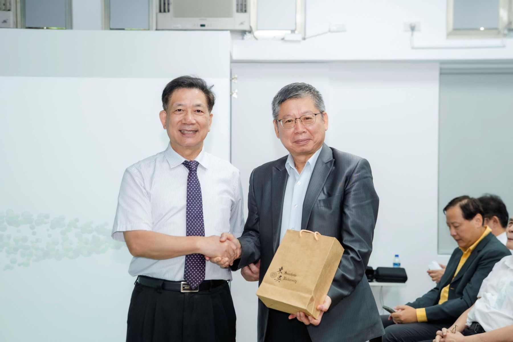 虛實融合學習教室6_0