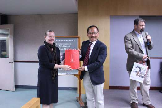 圖片標題:61c238ec02ee9bd4cdff0404bbb01c24c16e305a