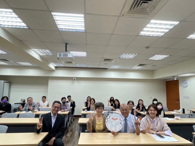 圖片標題:參與者大合照