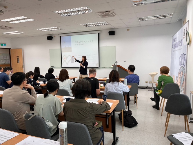 圖片標題:batch_LINE_ALBUM_20240522外語學院導師會議_240523_5